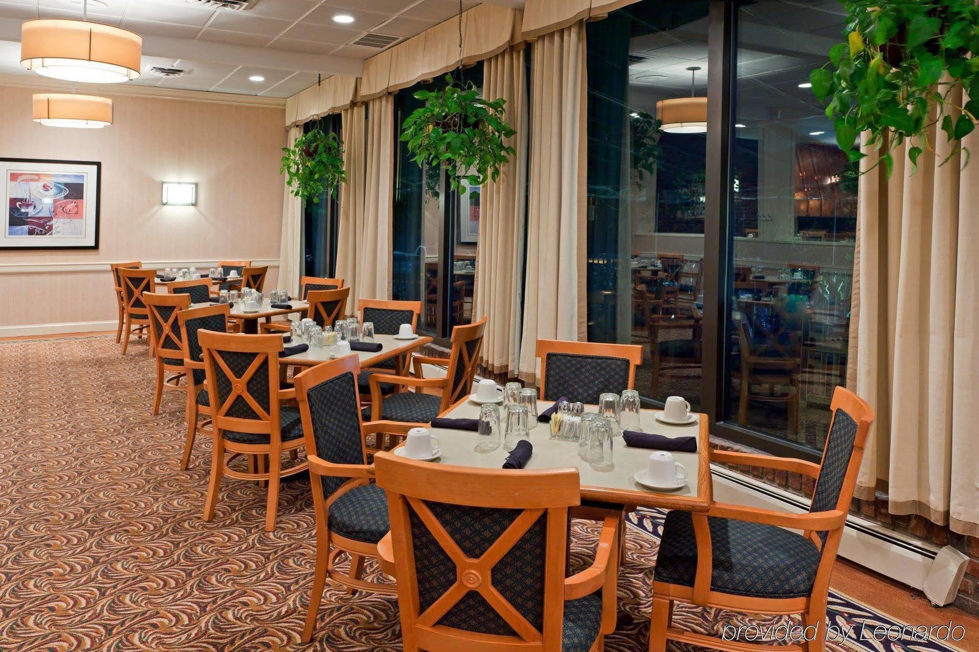 Holiday Inn Johnstown-Gloversville Restaurace fotografie